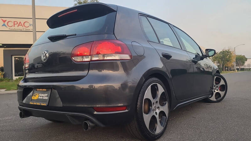 2011 Volkswagen GTI Base PZEV