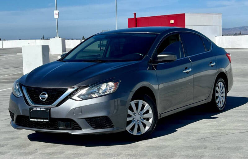 2019 Nissan Sentra null photo 2