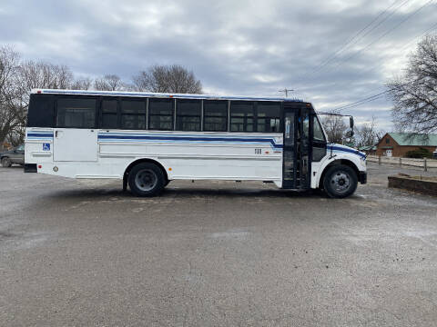 2008 Freightliner B2 Chassis
