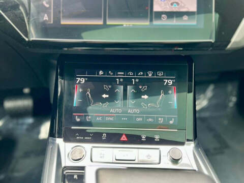 2024 Audi Q8 e-tron quattro Prestige