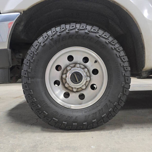 2000 Ford Excursion XLT