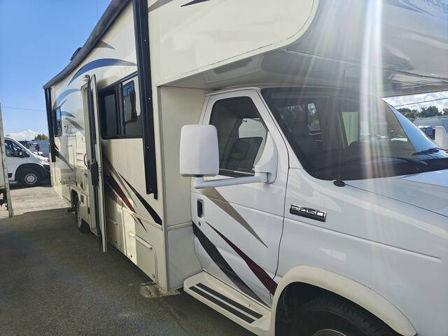 2016 Coachmen RV Freelander