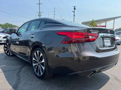 2016 Nissan Maxima