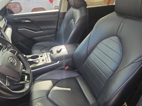 2020 Toyota Highlander XLE