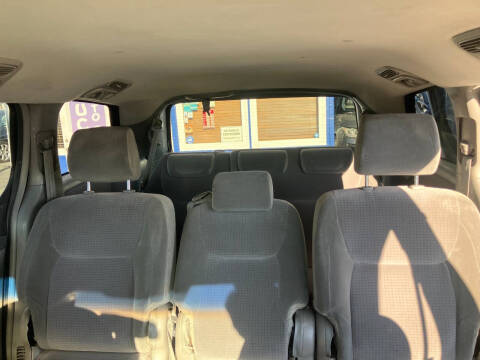 2006 Toyota Sienna LE 8 Passenger