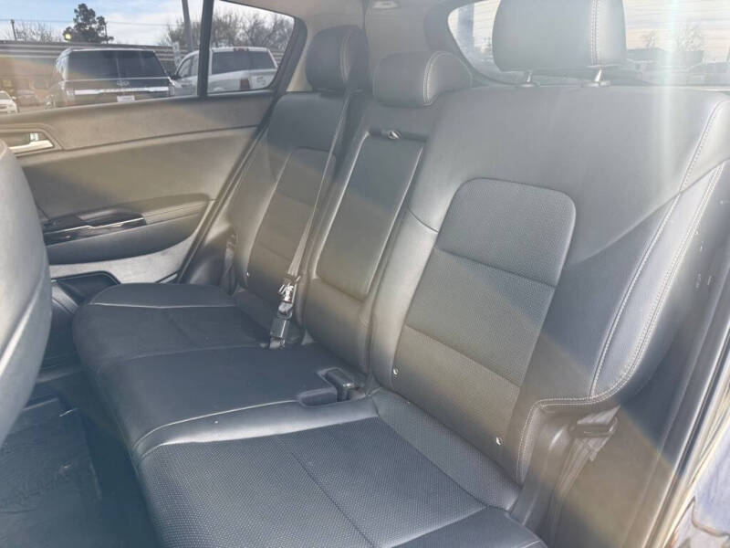 2020 Kia Sportage EX