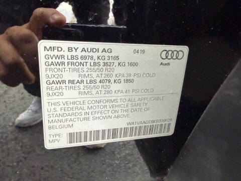 2019 Audi e-tron quattro Prestige