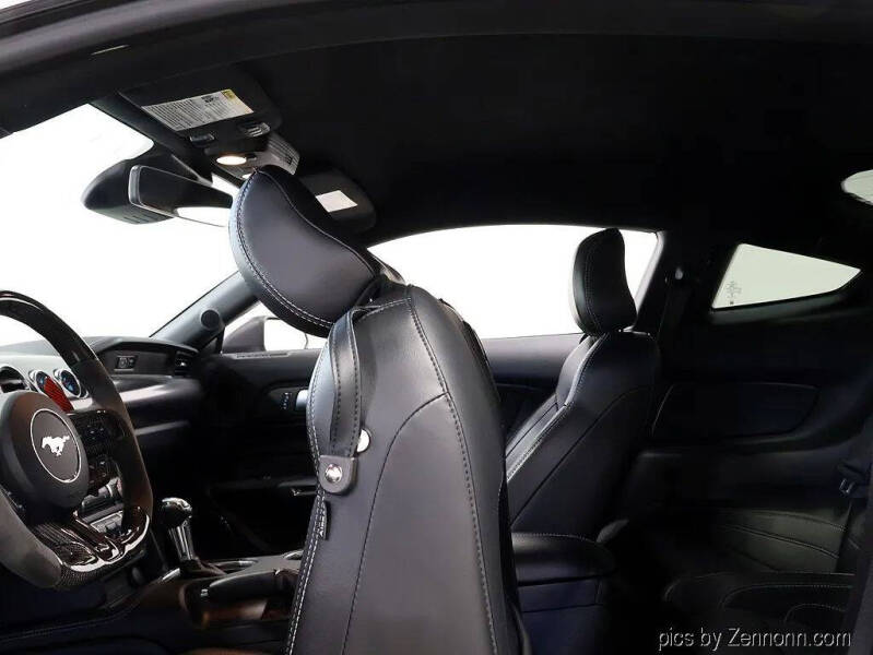2022 Ford Mustang Mach 1