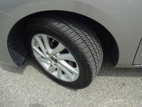 2013 Mazda MAZDA3 i Touring