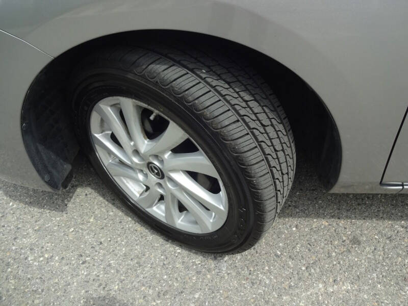 2013 Mazda MAZDA3 i Touring