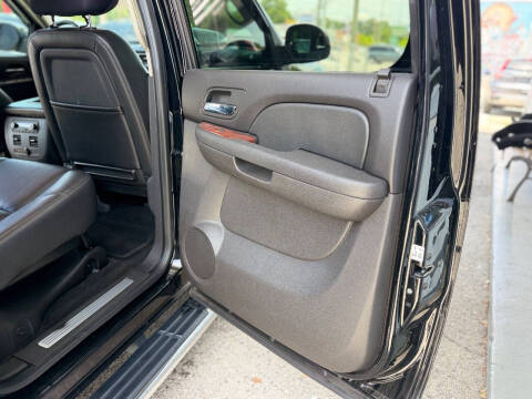 2012 Chevrolet Avalanche LTZ