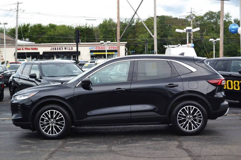 2023 Ford Escape Hybrid Active