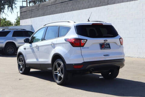 2019 Ford Escape SEL