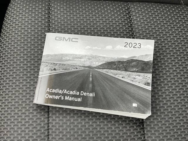2023 GMC Acadia SLE