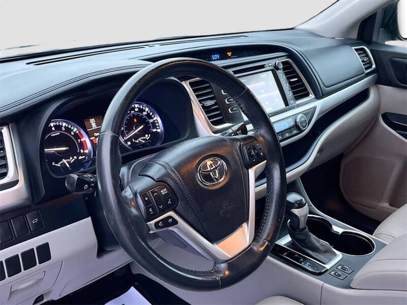 2014 Toyota Highlander XLE