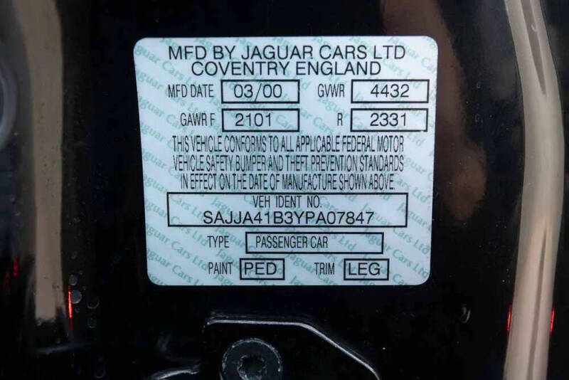 2000 Jaguar XKR