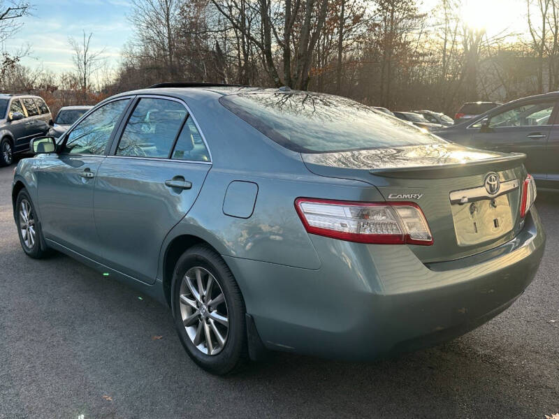 2011 Toyota Camry Hybrid