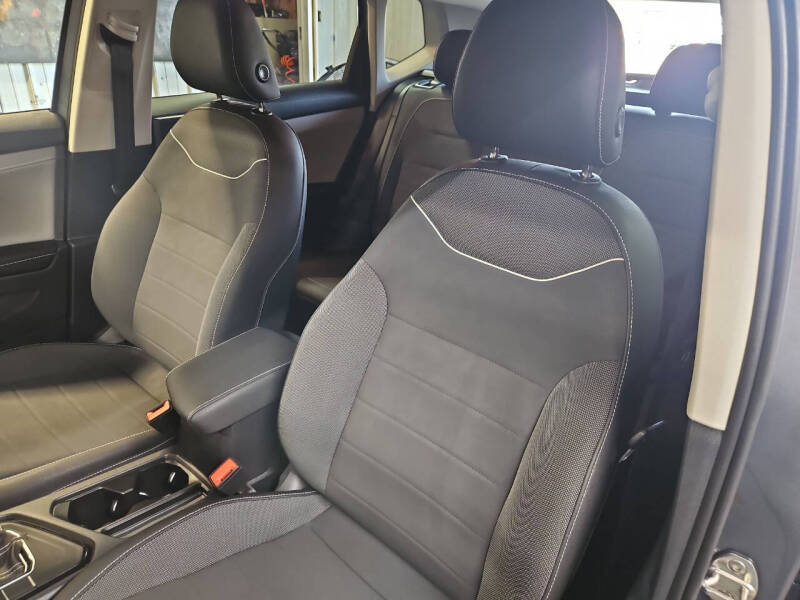 2024 Volkswagen Taos SE