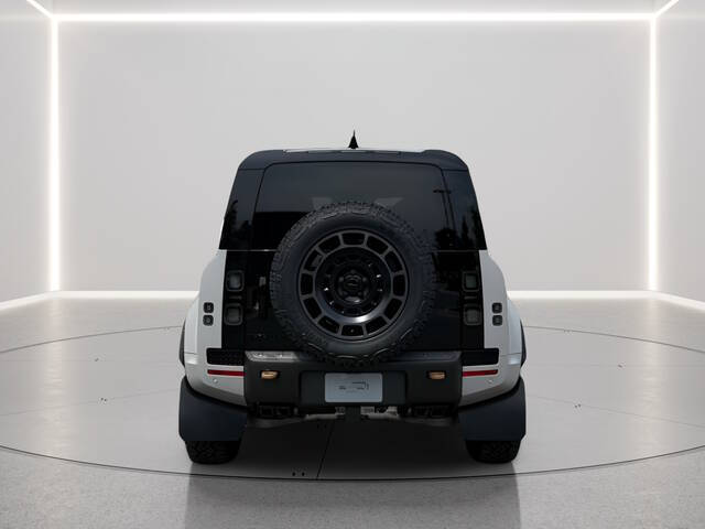 2026 Land Rover Defender