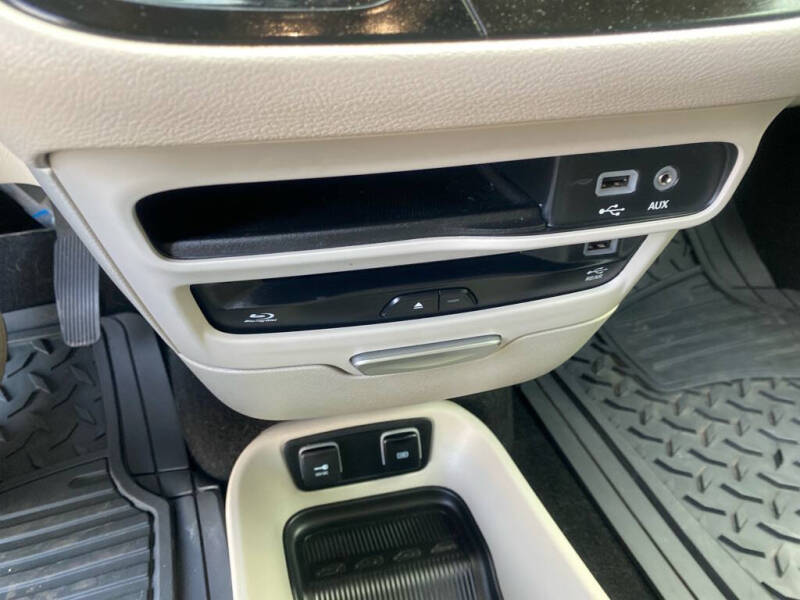 2018 Chrysler Pacifica Touring L Plus