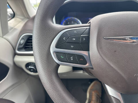 2020 Chrysler Pacifica Touring
