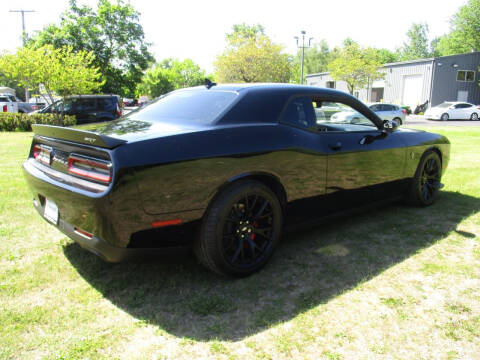 2016 Dodge Challenger SRT Hellcat