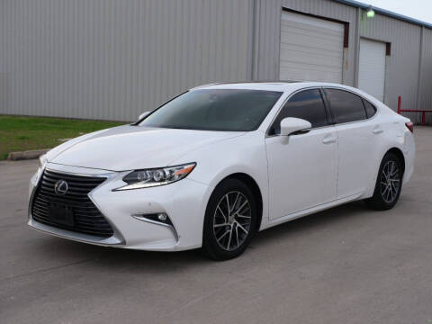 2017 Lexus ES 350 for sale at TSW Financial, LLC. in Houston TX