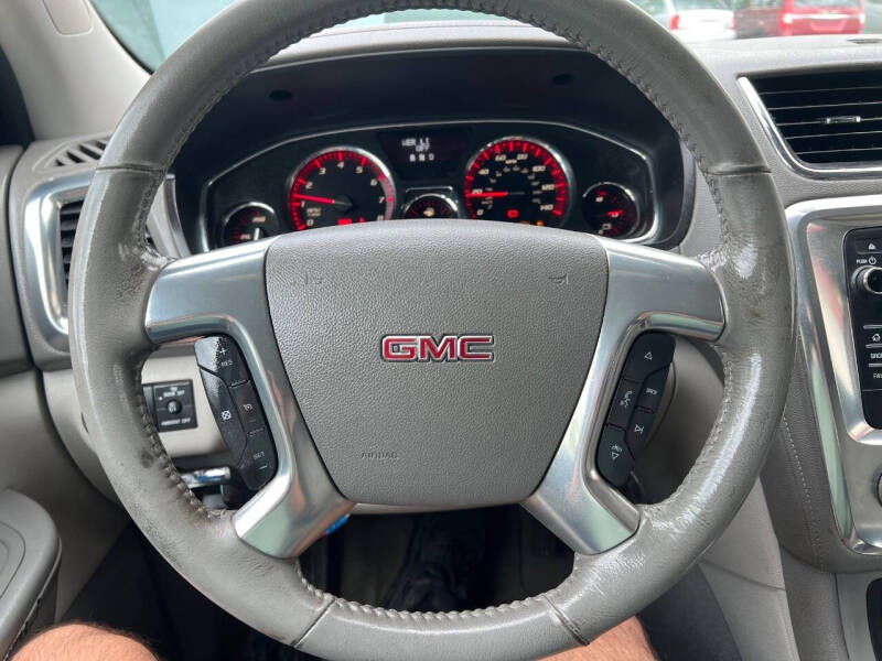 2013 GMC Acadia SLE-2