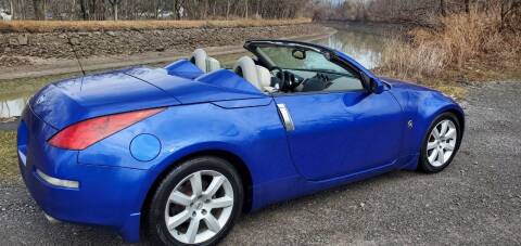 2004 Nissan 350Z for sale at Auto Link Inc in Spencerport NY