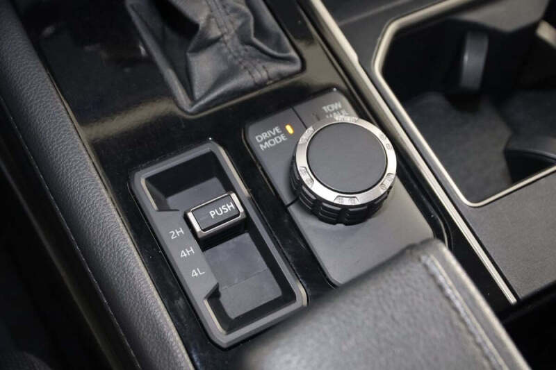 2023 Toyota Tundra Limited HV