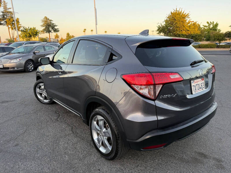2017 Honda HR-V EX