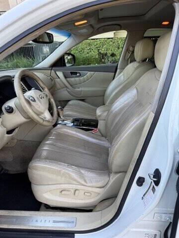2011 Infiniti FX35