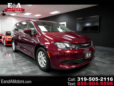 2017 Chrysler Pacifica for sale at E&A Motors in Waterloo IA