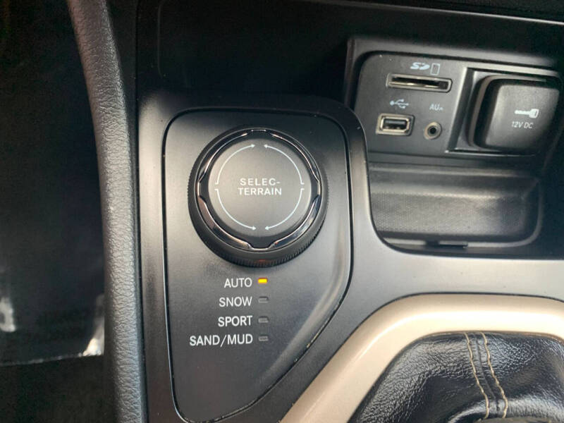 2016 Jeep Cherokee Latitude Altitude