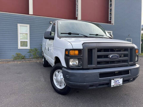 2013 Ford E-Series