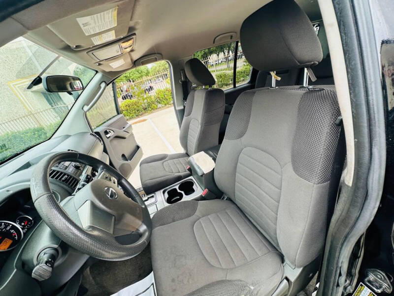 2012 Nissan Pathfinder S