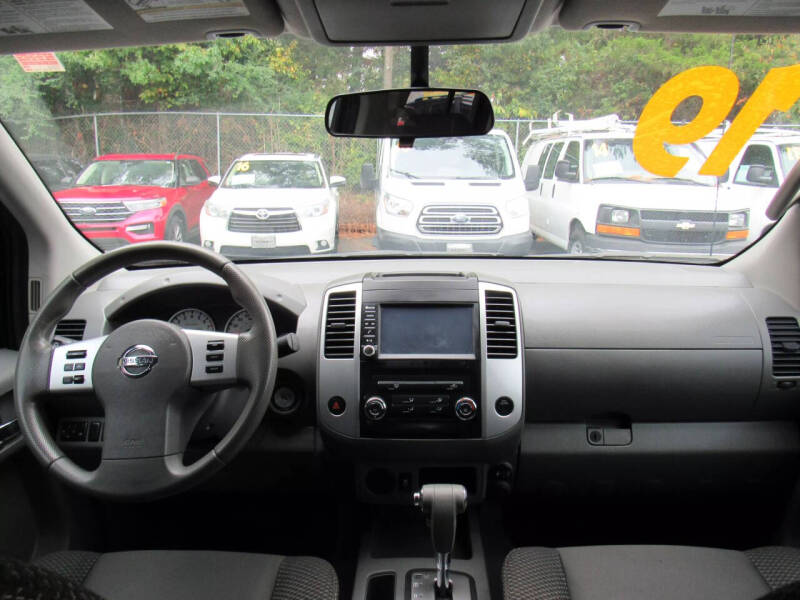 2019 Nissan Frontier Desert Runner