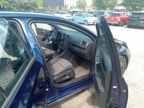 2011 Volkswagen GTI Base PZEV