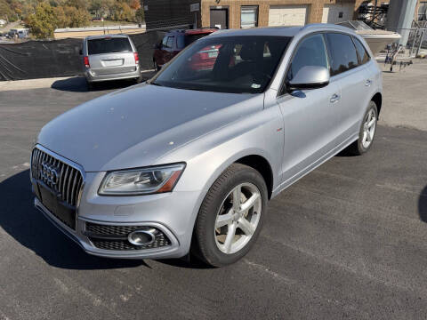 2017 Audi Q5 2.0T quattro Premium Plus