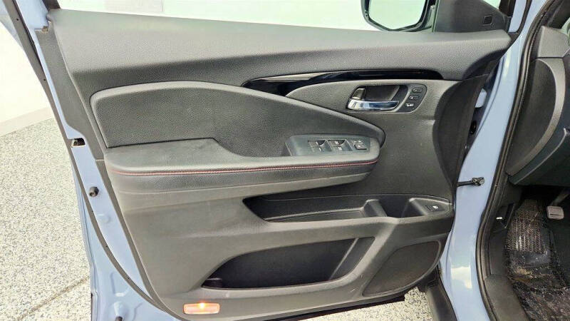 2022 Honda Ridgeline Black Edition