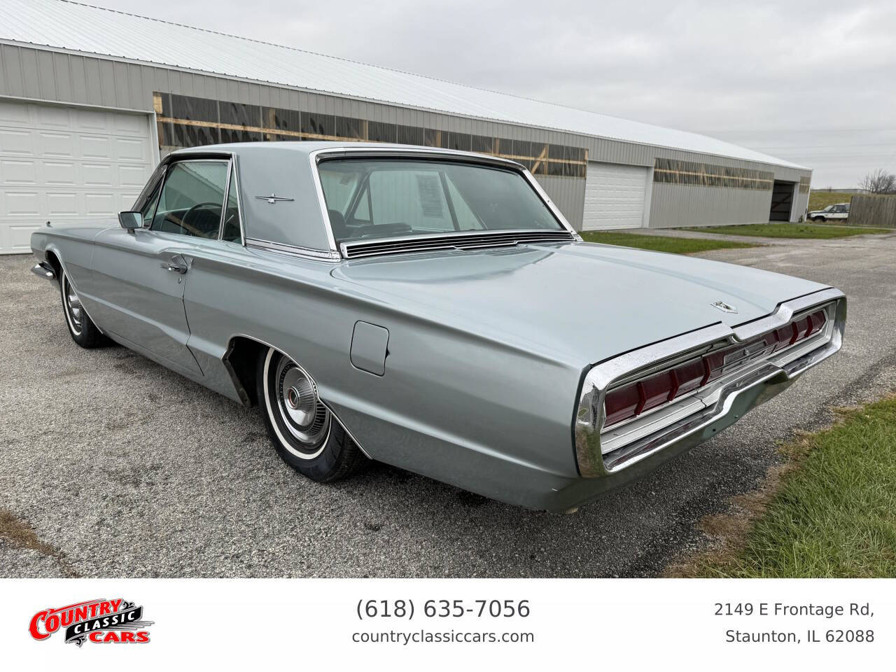 1966 Ford Thunderbird 16
