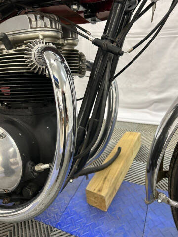 1965 BSA Lightning 650