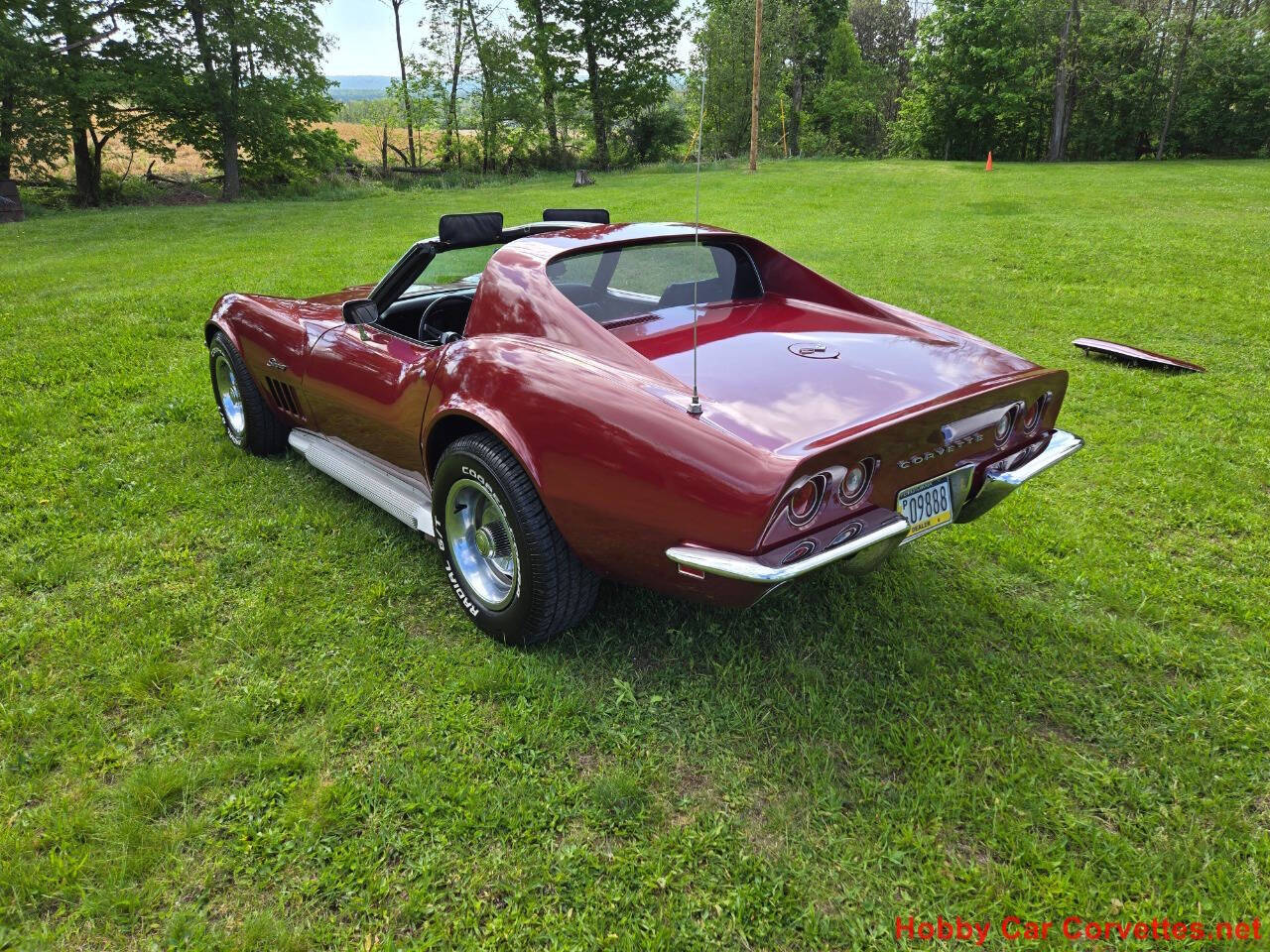 1969 Chevrolet Corvette 12
