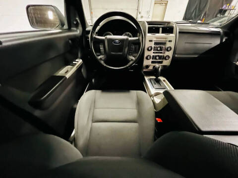 2010 Ford Escape XLT