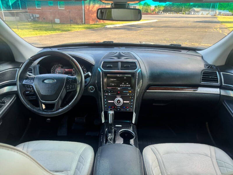 2016 Ford Explorer Platinum