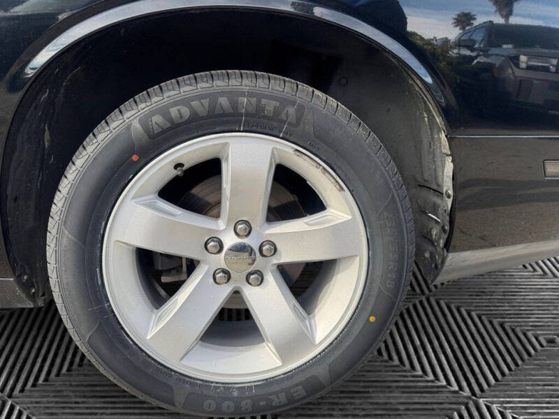 2014 Dodge Challenger SXT