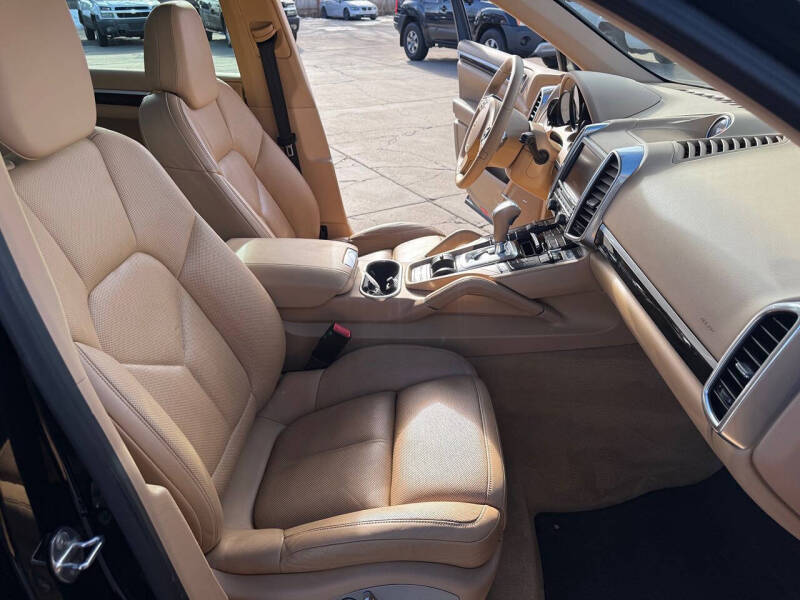 2013 Porsche Cayenne S