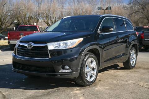 2015 Toyota Highlander for sale at Low Cost Cars North in Whitehall OH