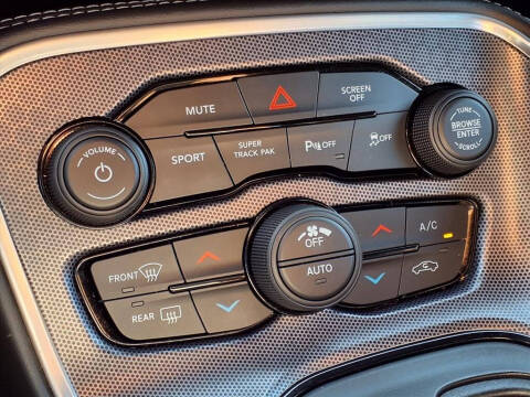 2017 Dodge Challenger R/T Scat Pack