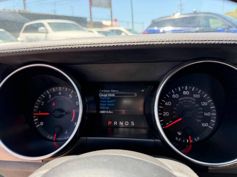 2020 Ford Mustang